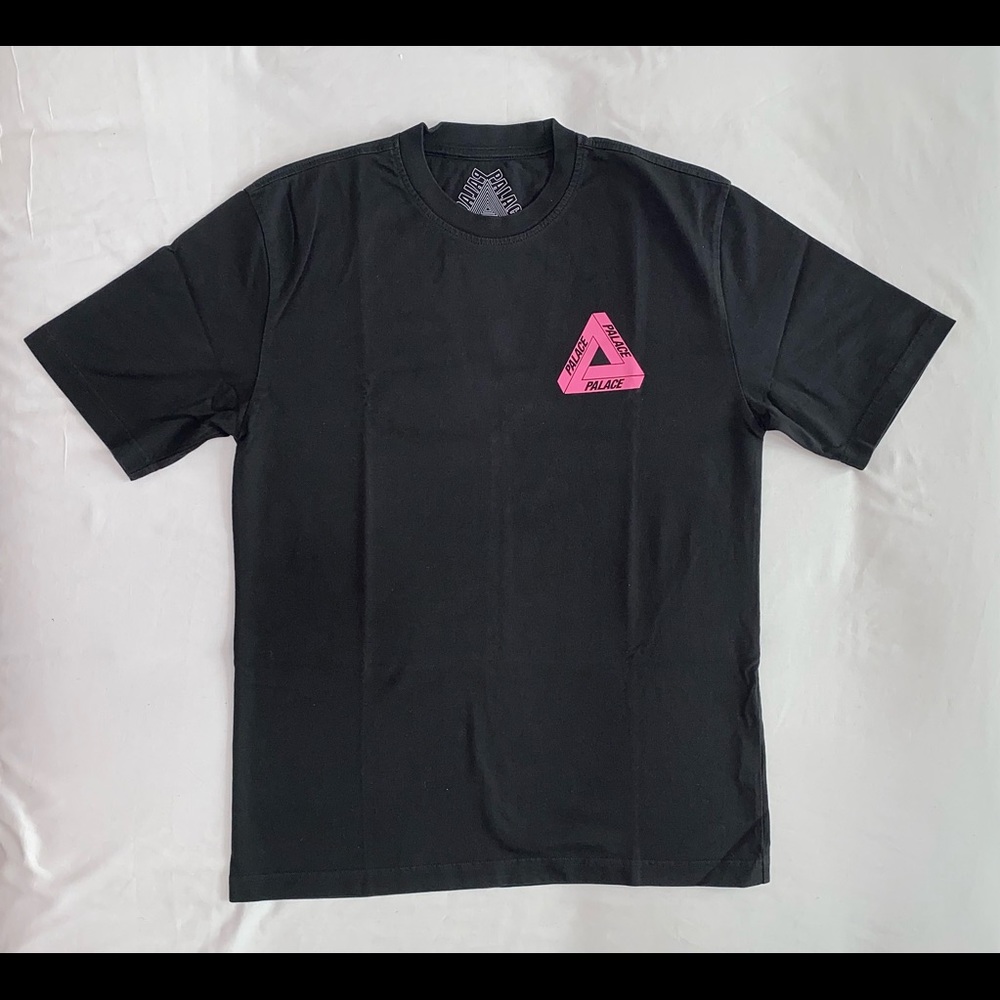 Palace Tri-To-Help Tee